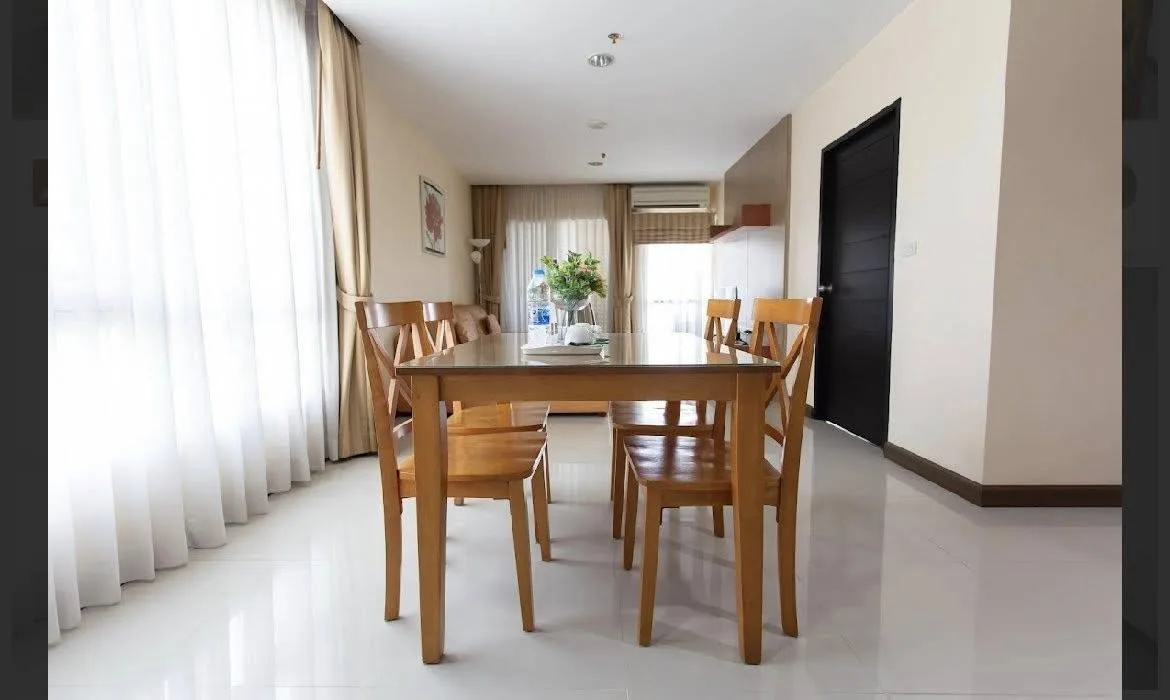 42 Grand Residence — photo 3