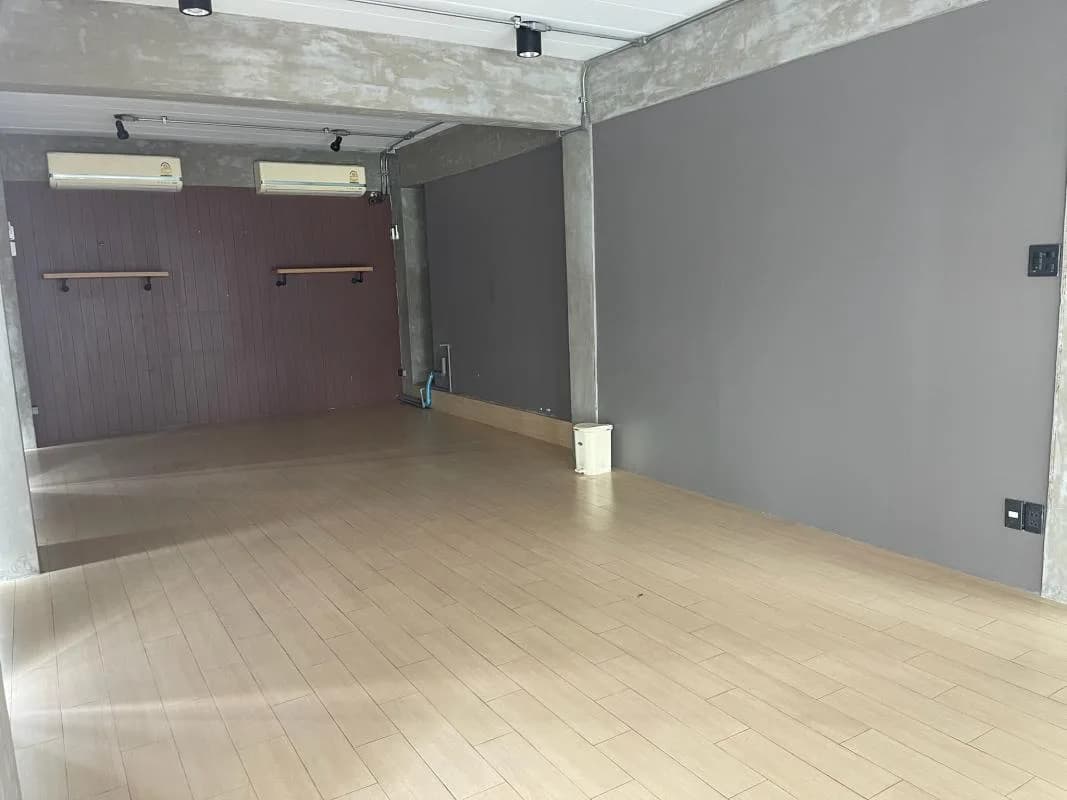 Townhome — photo 10