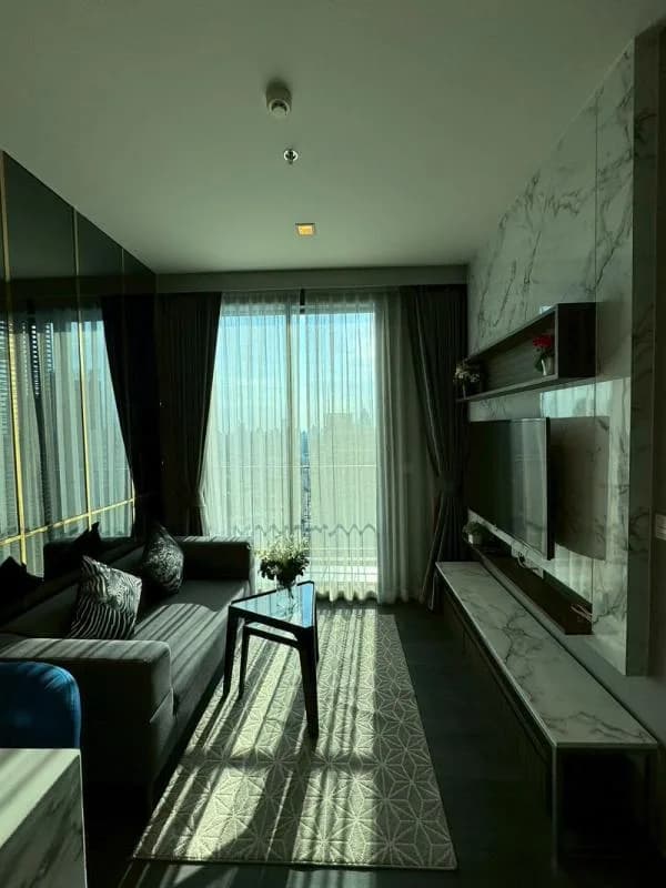 Edge Sukhumvit 23 — photo 2
