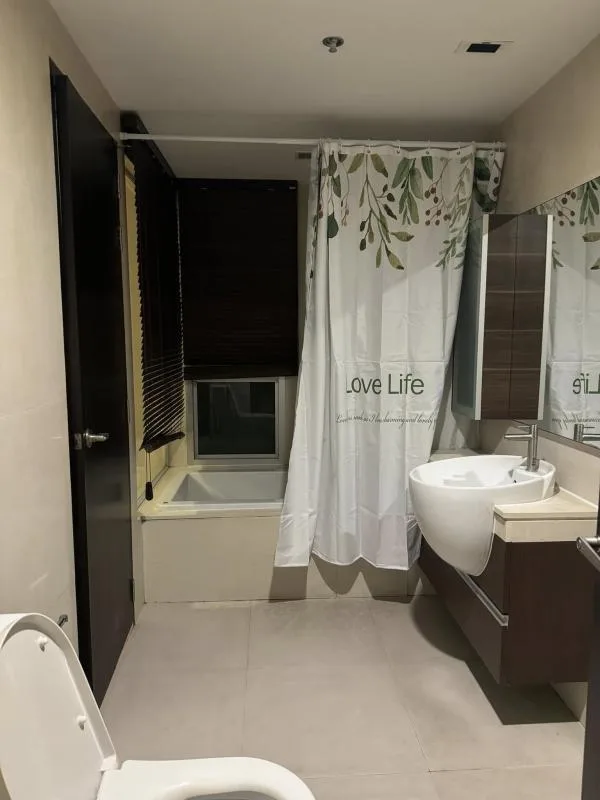 Sky Walk Condominium — photo 10