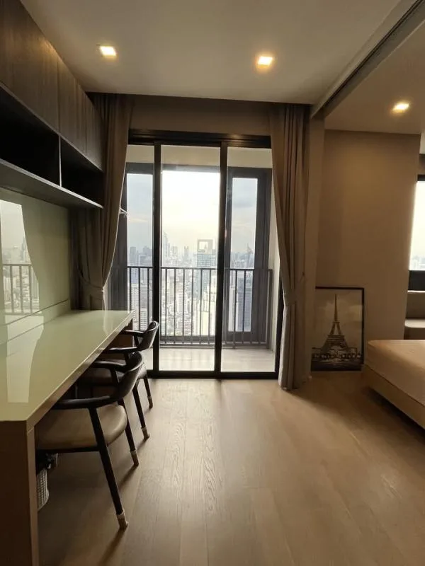 Ashton Asoke — photo 2