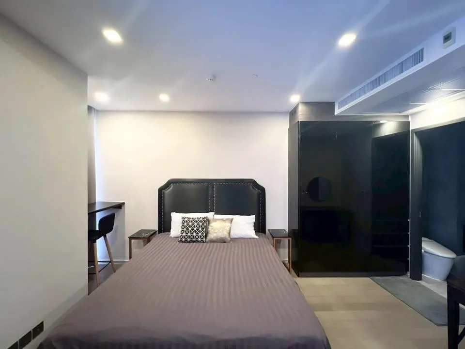Ashton Asoke — photo 5