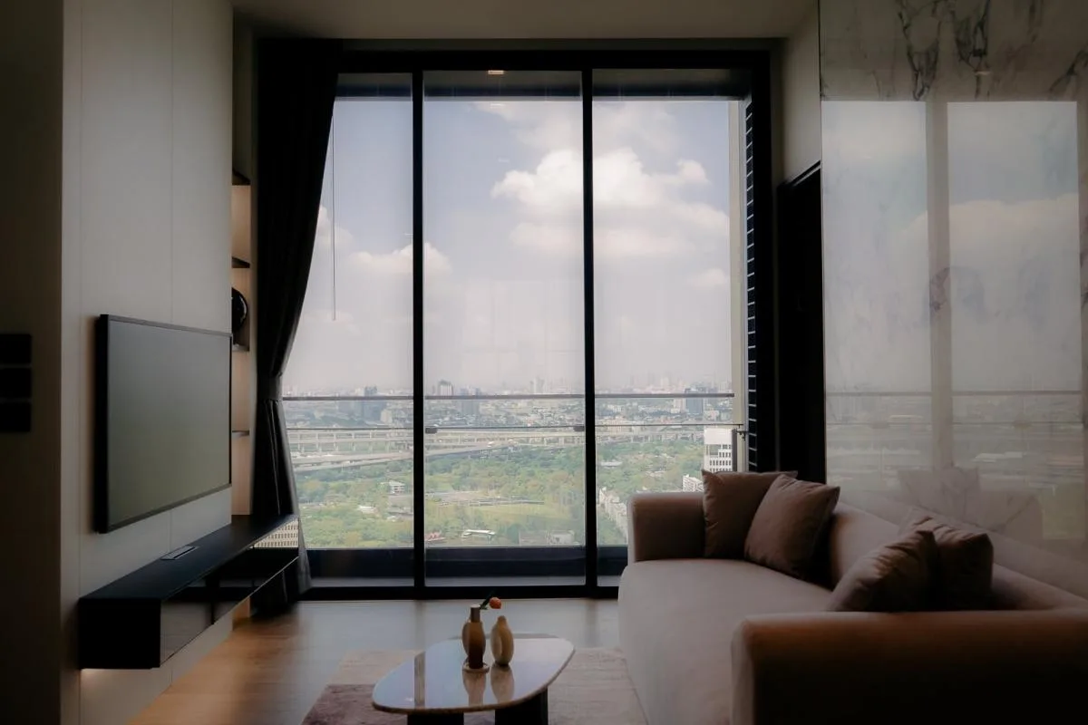 The Crest Park Residences — photo 1