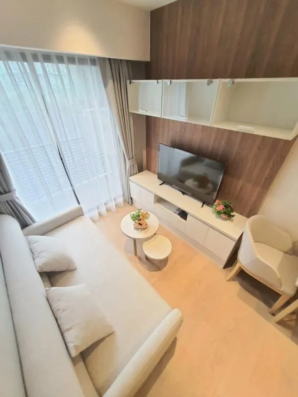 Runesu Thonglor 5 — photo 1