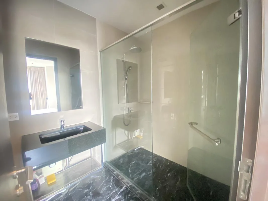 Edge Sukhumvit 23 — photo 12