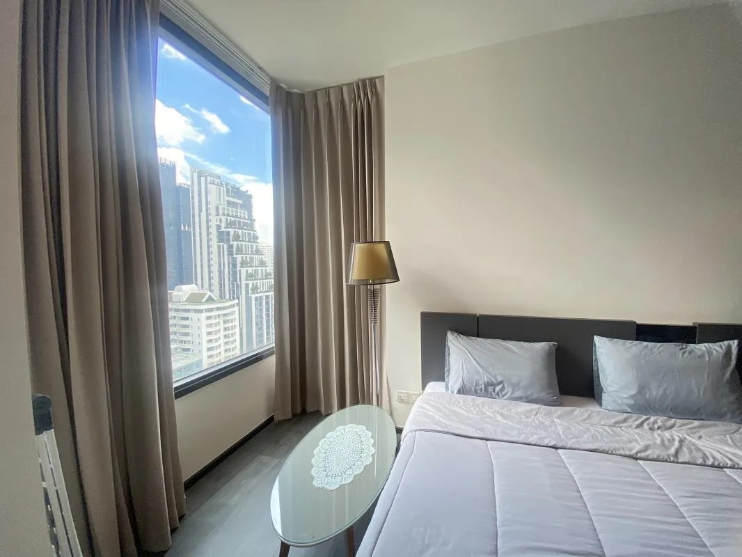 Edge Sukhumvit 23 — photo 10