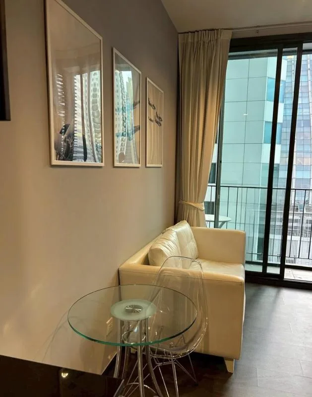 Edge Sukhumvit 23 — photo 3