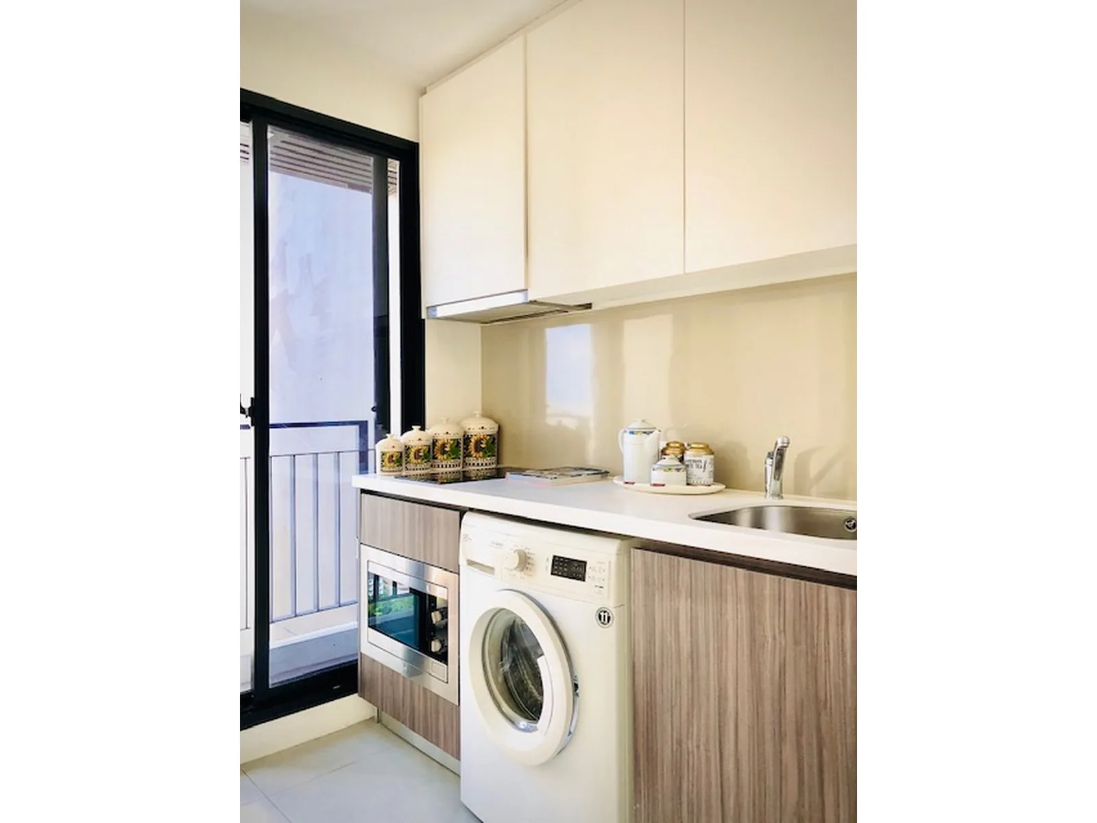 Urbano Absolute Sathon - Taksin — photo 12