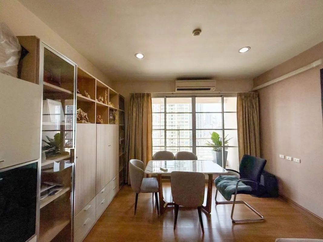 Baan Klang Krung Siam - Pathumwan — photo 4