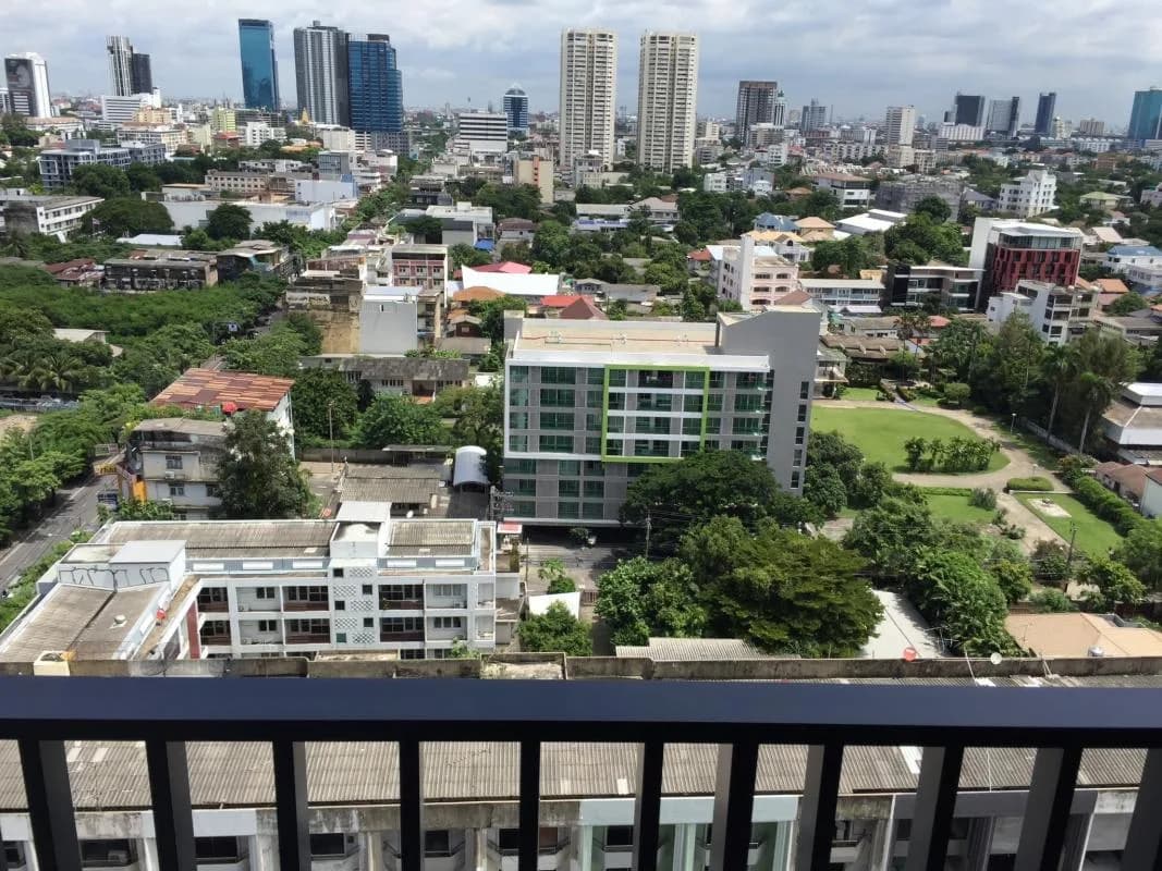 M Thonglor 10 — photo 15