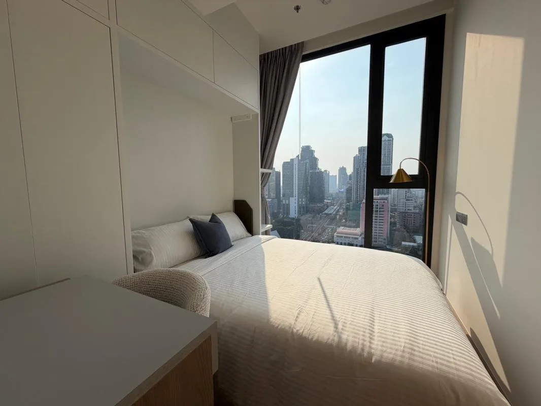 Anil Sathorn 12 — photo 7