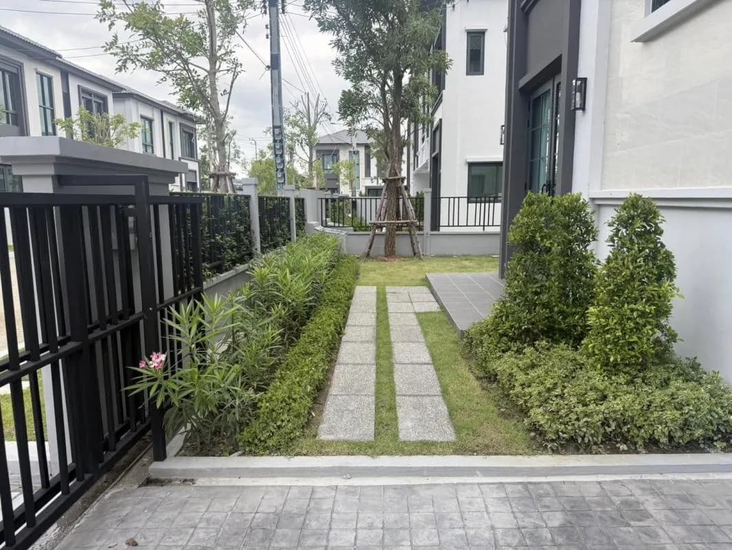 Grande Pleno Sukhumvit-bangna — photo 11