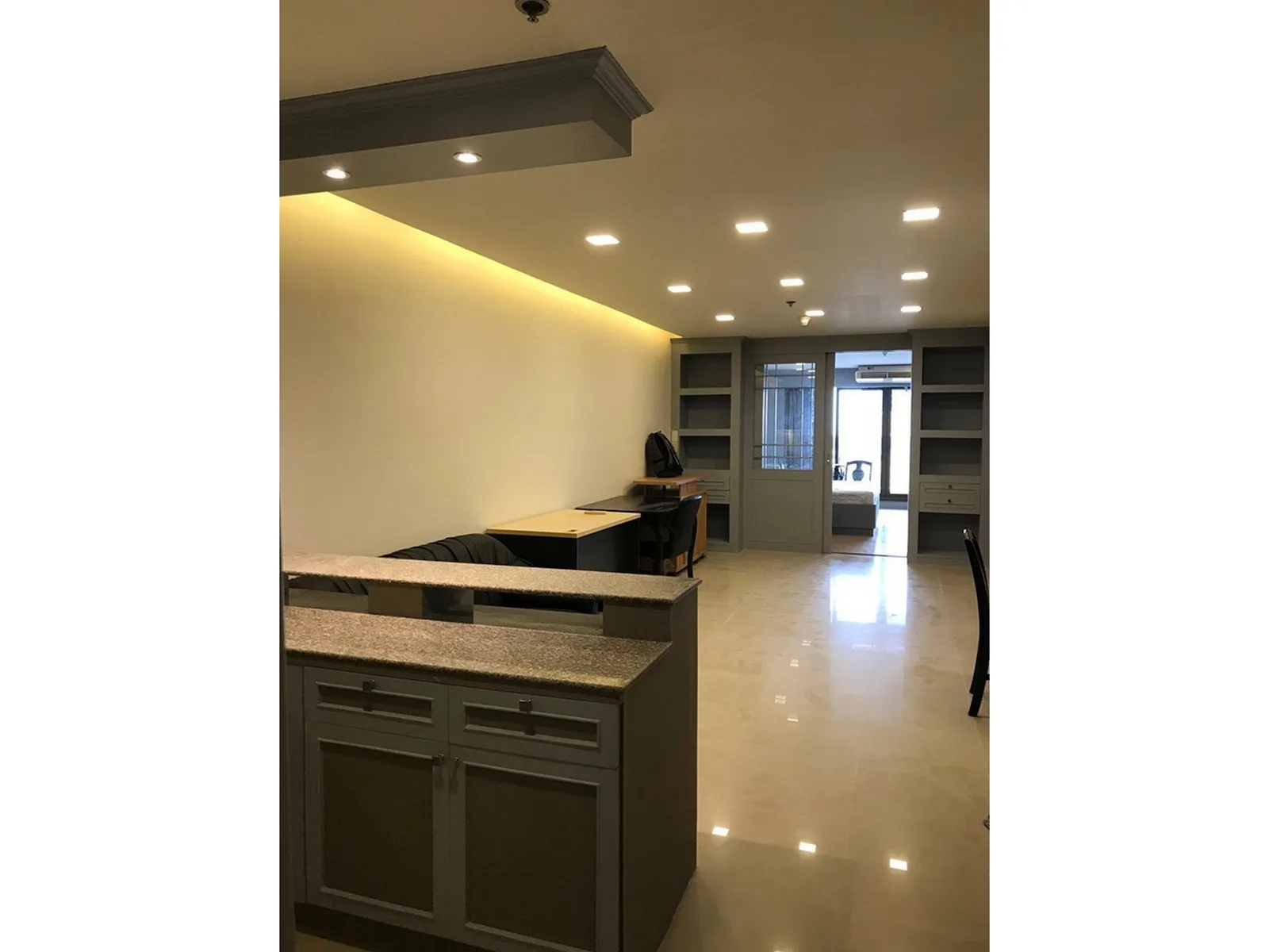 State Tower — photo 3