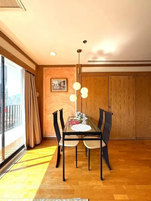 Icon 3 — photo 3