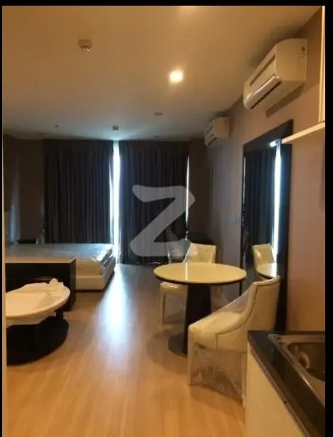 Sky Walk Condominium — photo 1
