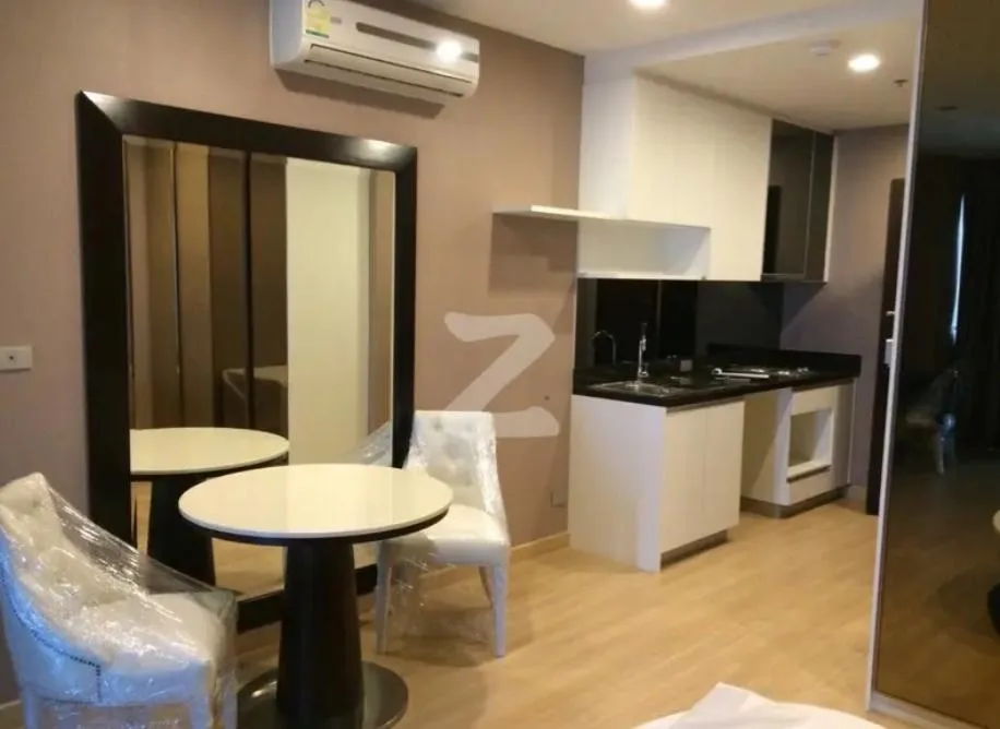 Sky Walk Condominium — photo 2