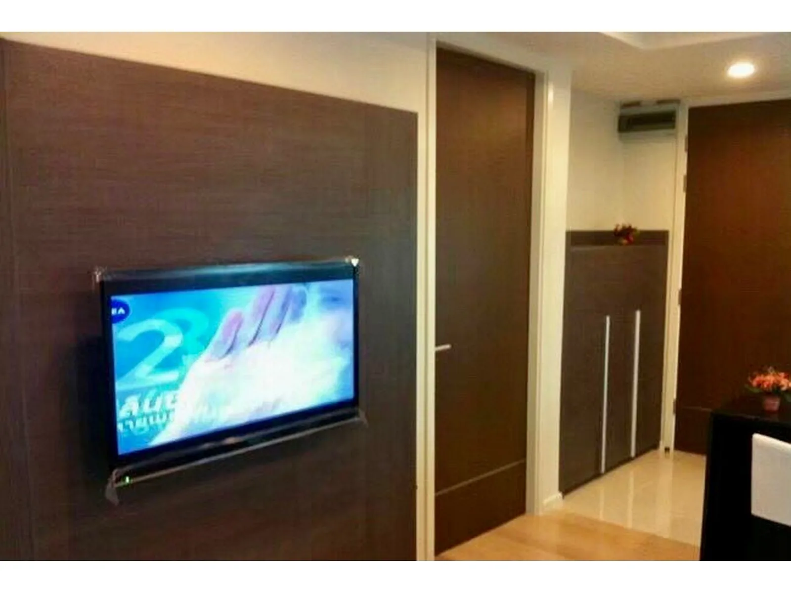 15 Sukhumvit Residences — photo 2