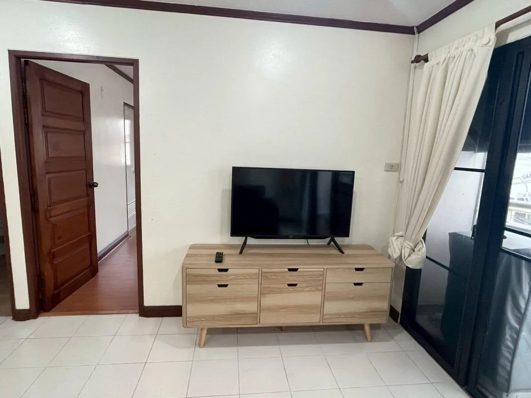 Aree Place Sukhumvit 26 — photo 2