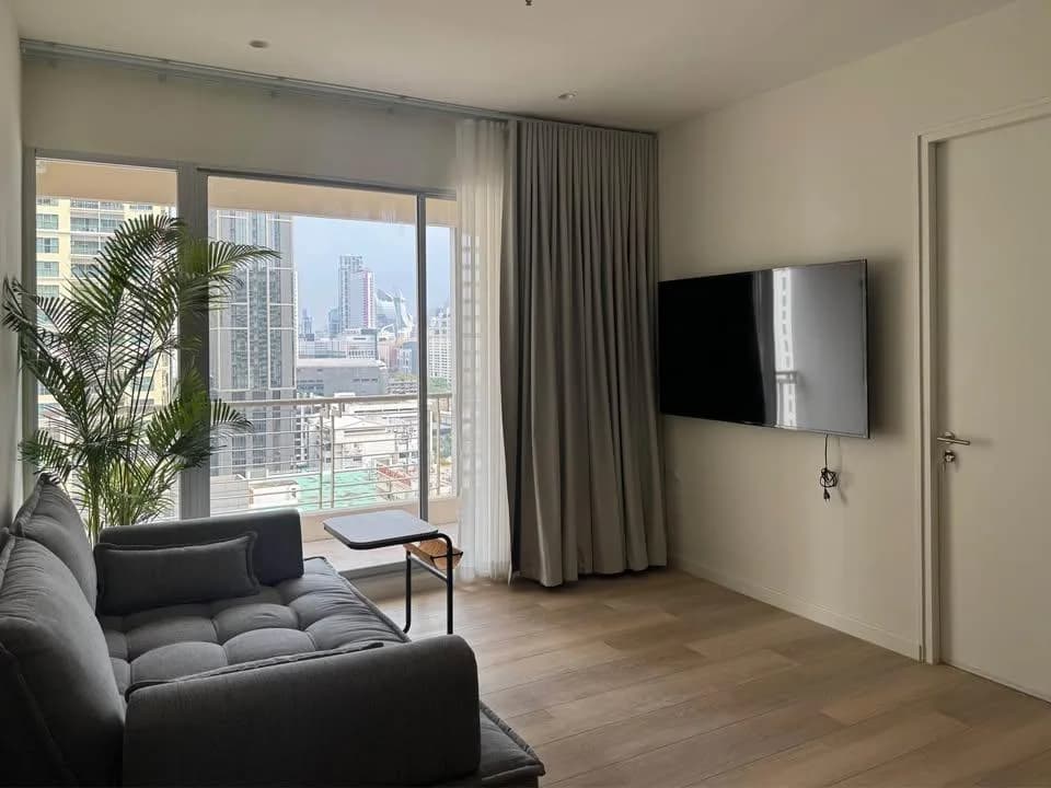 Baan Klang Krung Siam - Pathumwan — photo 1