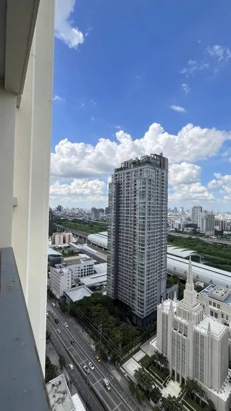 Q Asoke — photo 11