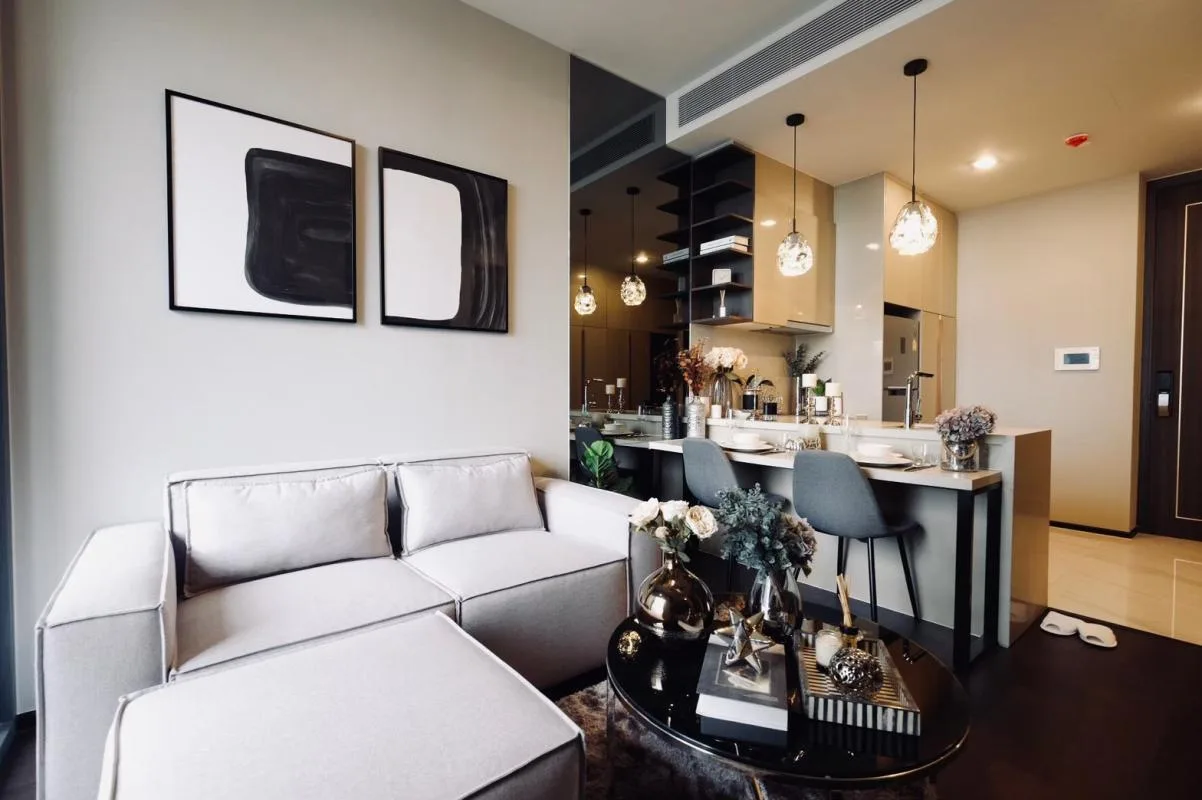 Laviq Sukhumvit 57 — photo 1