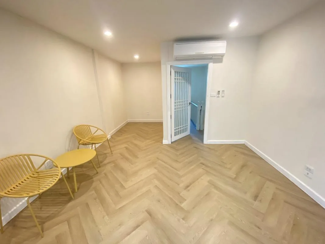House 36 Kasem — photo 4