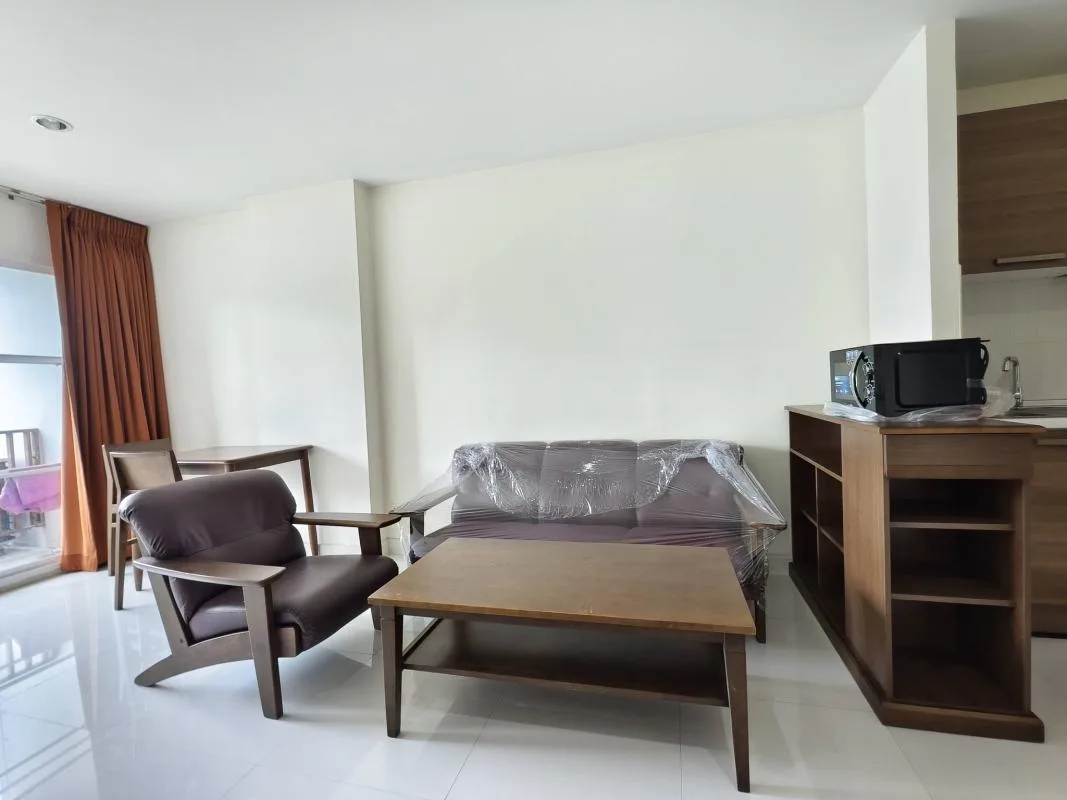 Rajvithi City Resort — photo 1