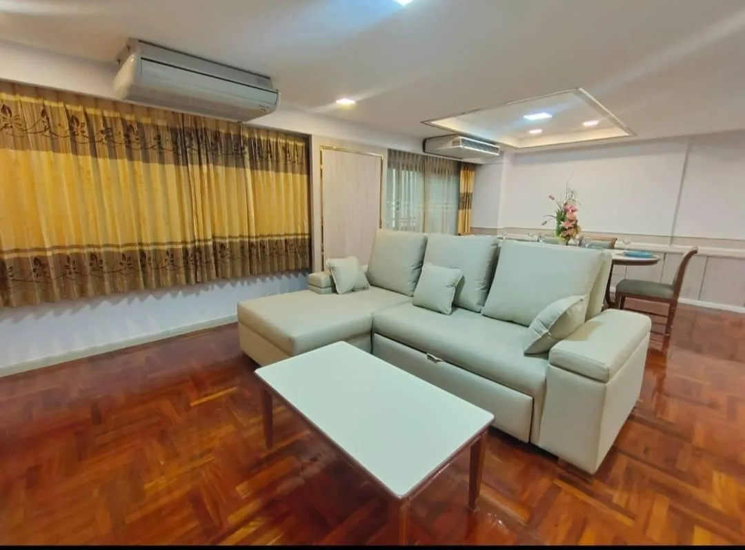 D.h.grand Tower — photo 1