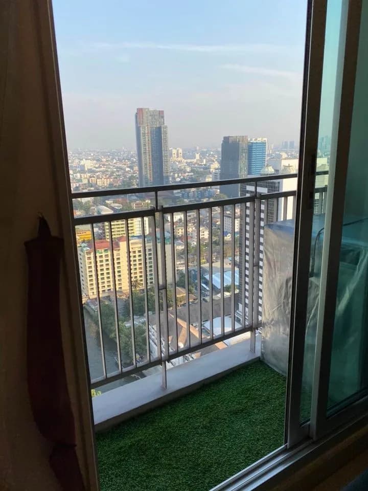 Thru Thonglor — photo 8
