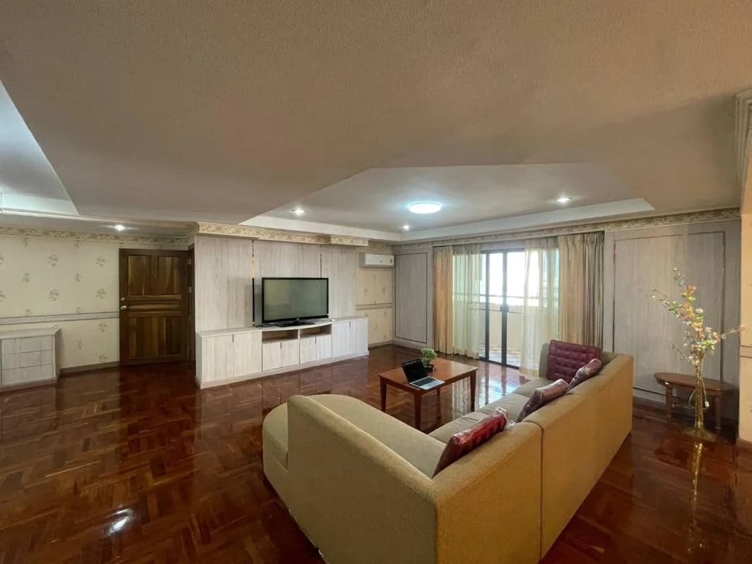 D.h.grand Tower — photo 3