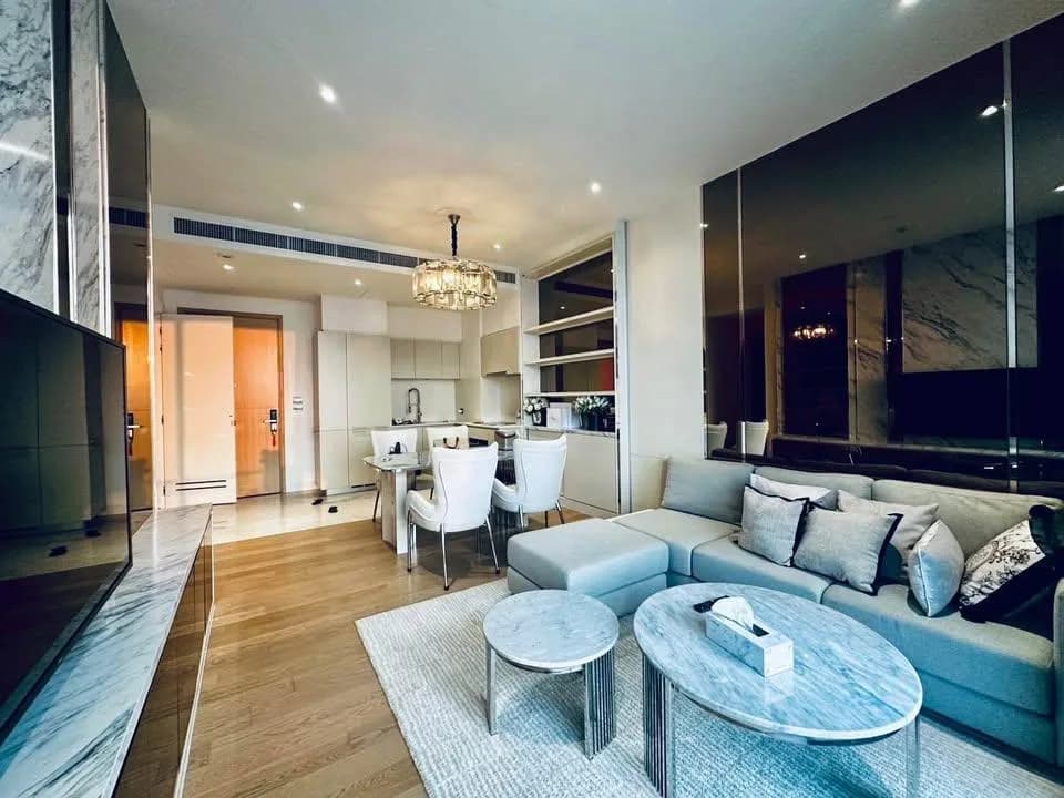 Magnolias Waterfront Residences — photo 1