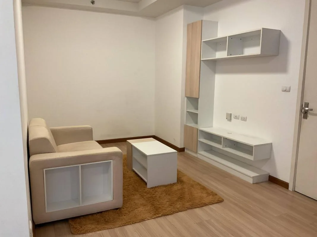 J Condo Sathorn - Kallaprapruk — photo 1