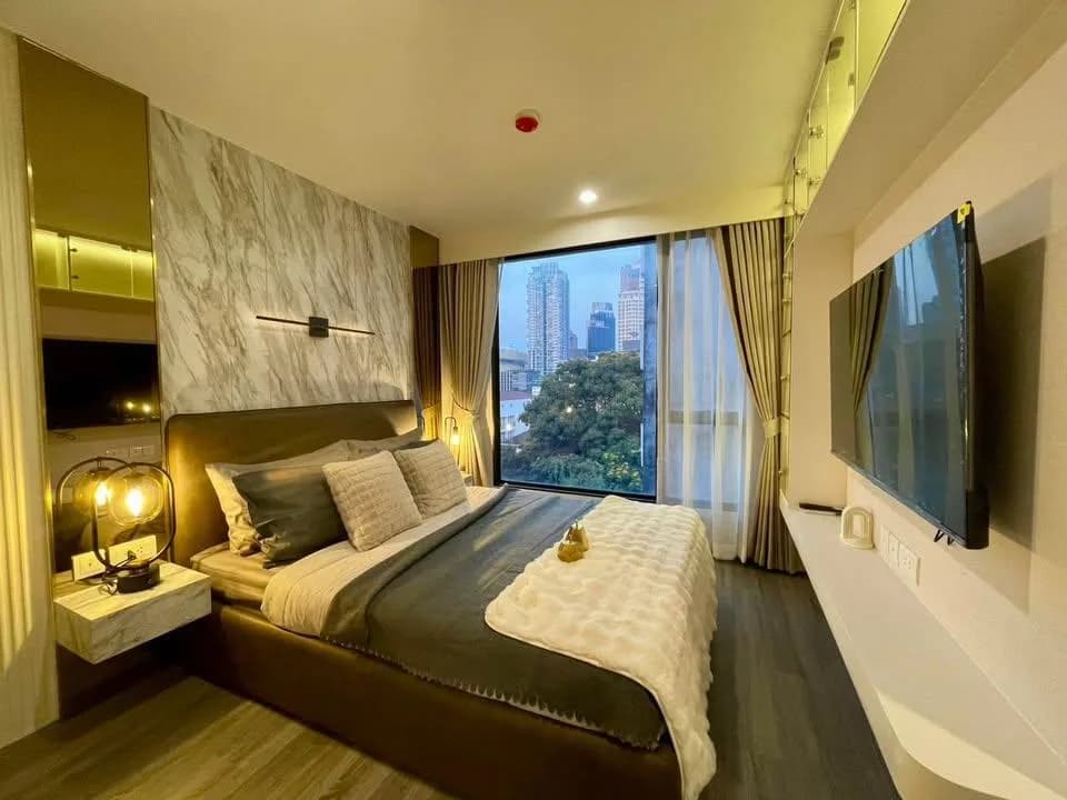 Ideo Mobi Sukhumvit 40 — photo 1