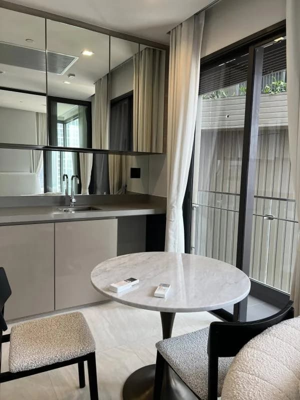 The Crest Park Residences — photo 2