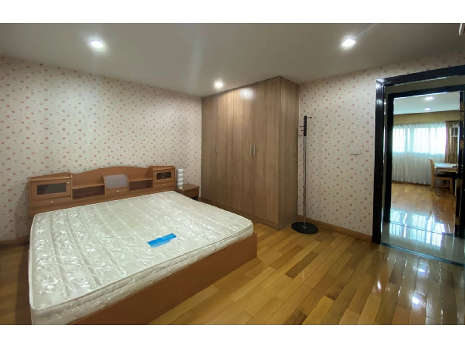 Le Celeste Rama 9 - Srinakarin — photo 1
