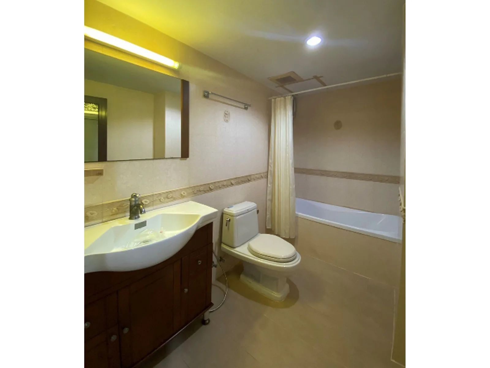 Le Celeste Rama 9 - Srinakarin — photo 13
