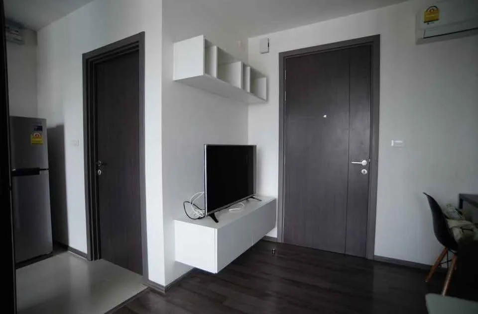 The Base Park East Sukhumvit 77 — photo 1