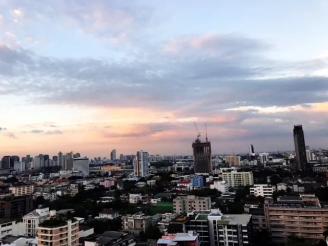 Ivy Thonglor — photo 8