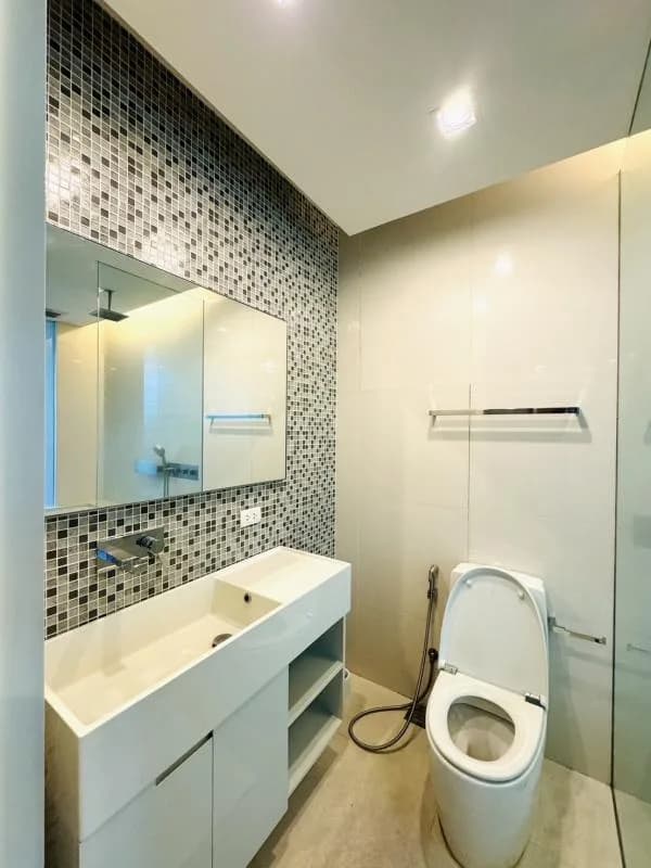 The Room Sukhumvit 21 — photo 6
