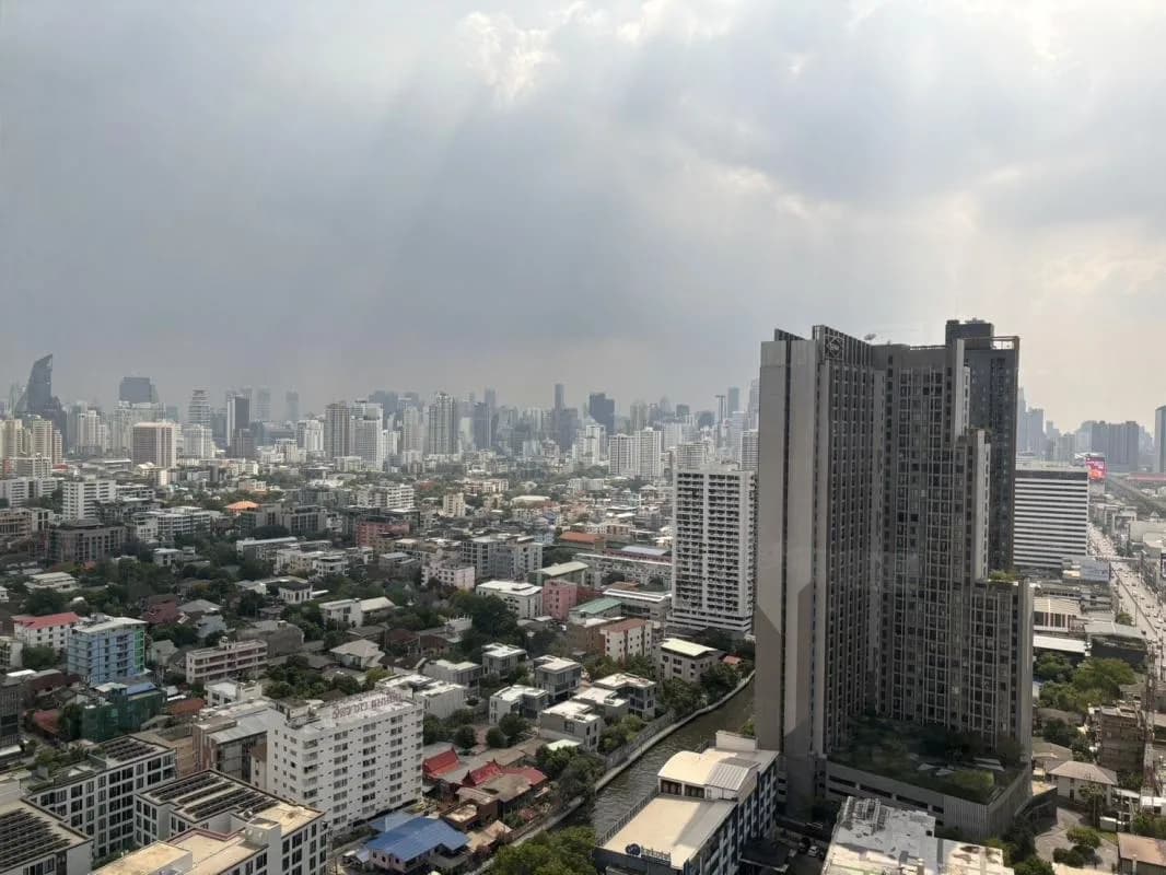 Thru Thonglor — photo 9