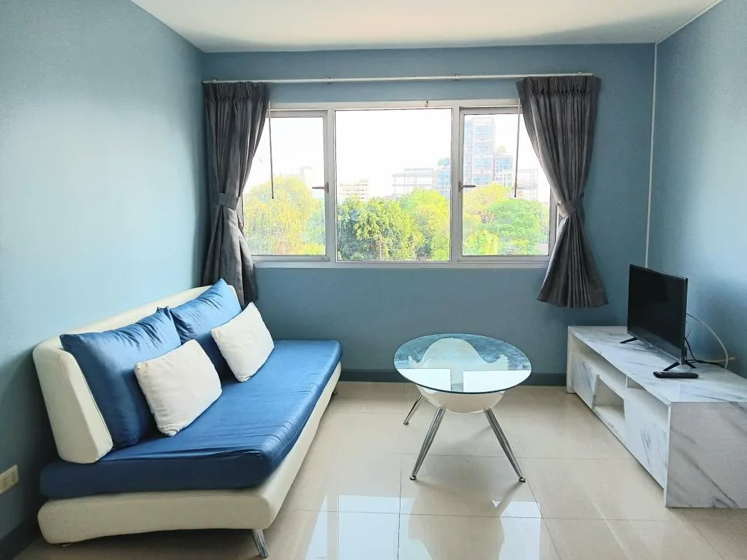 Condo One Thonglor — photo 1