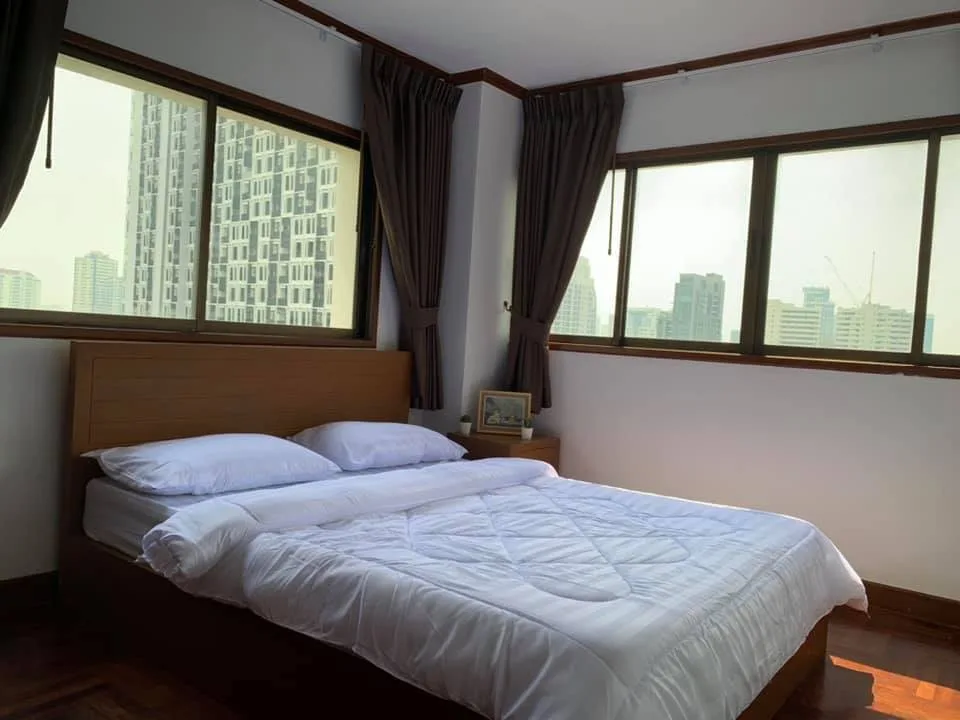 Thonglor Tower — photo 6