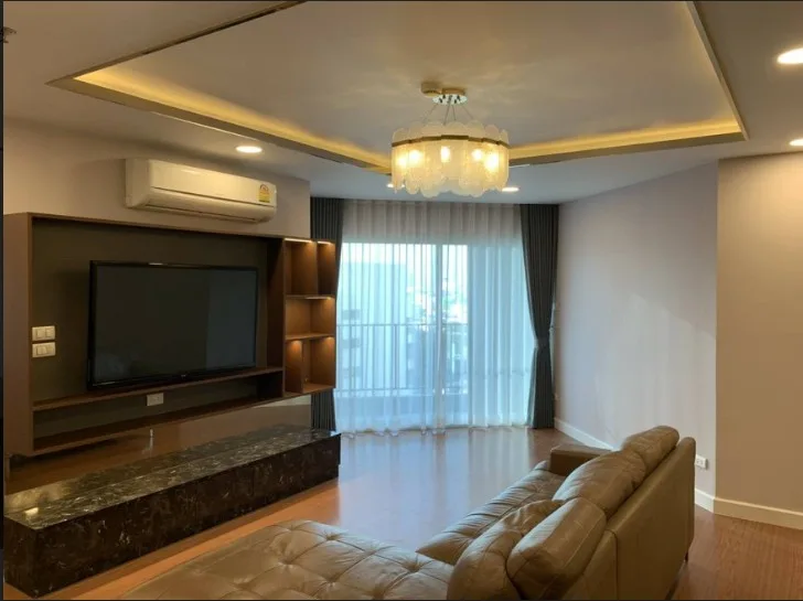 Belle Grand Rama 9 — photo 1