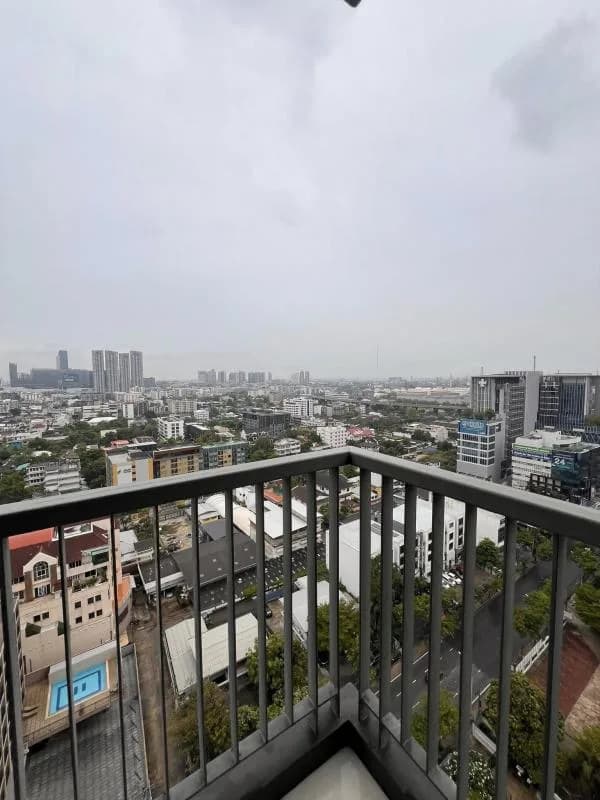 Life Sukhumvit 62 — photo 7