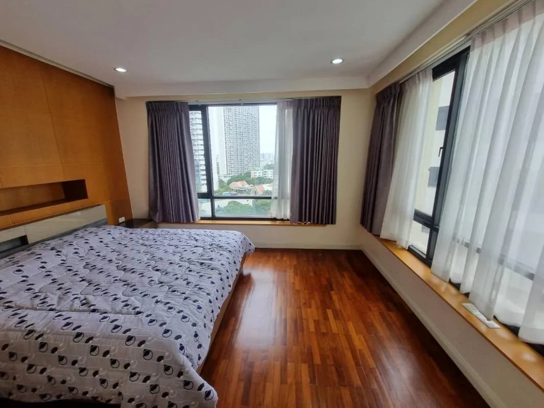 Baan Piya Sathorn — photo 13