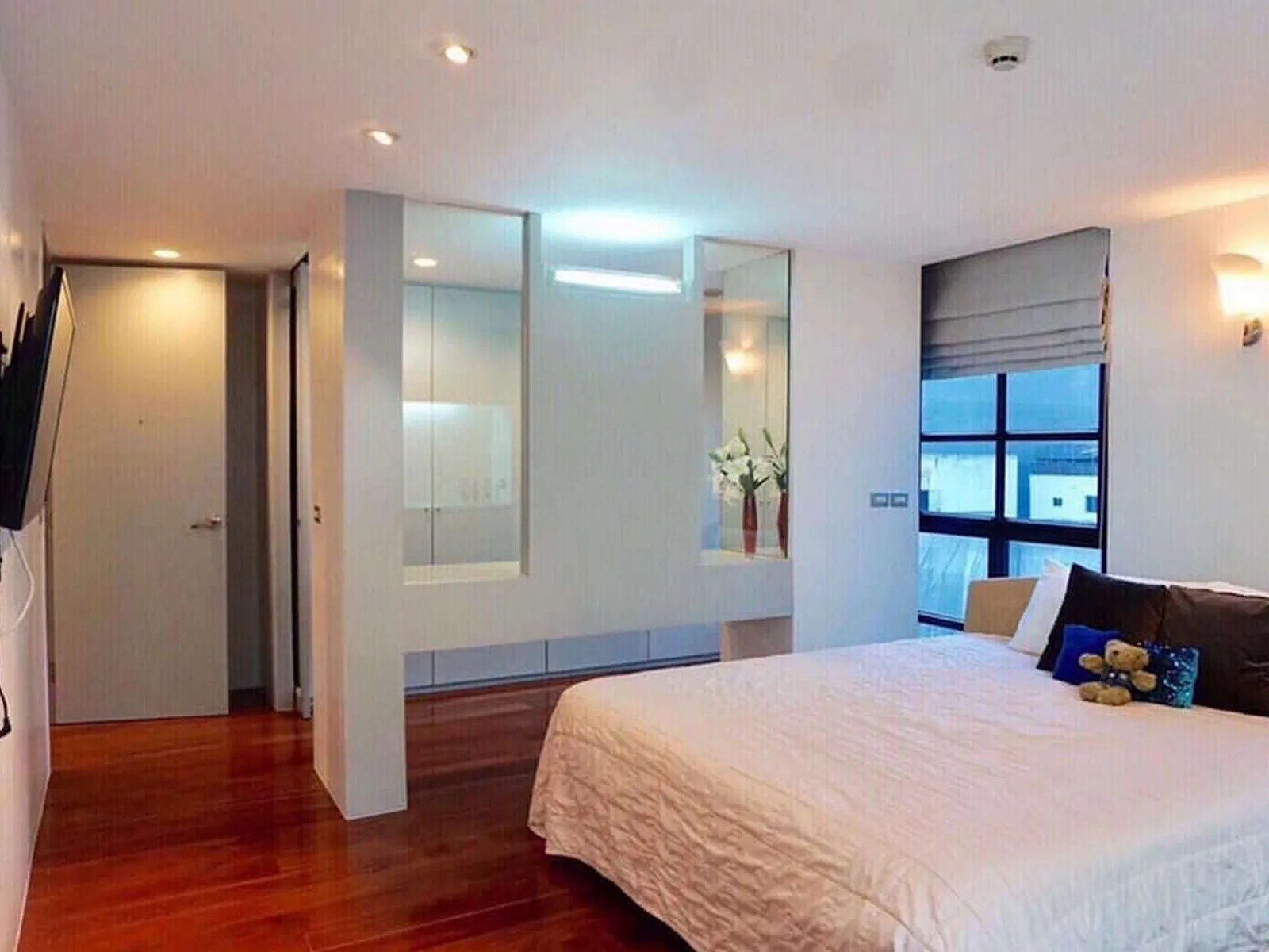 Silom Terrace — photo 7
