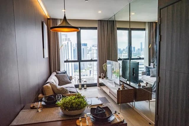 Ashton Asoke — photo 1