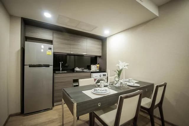 Klass Condo Langsuan — photo 3