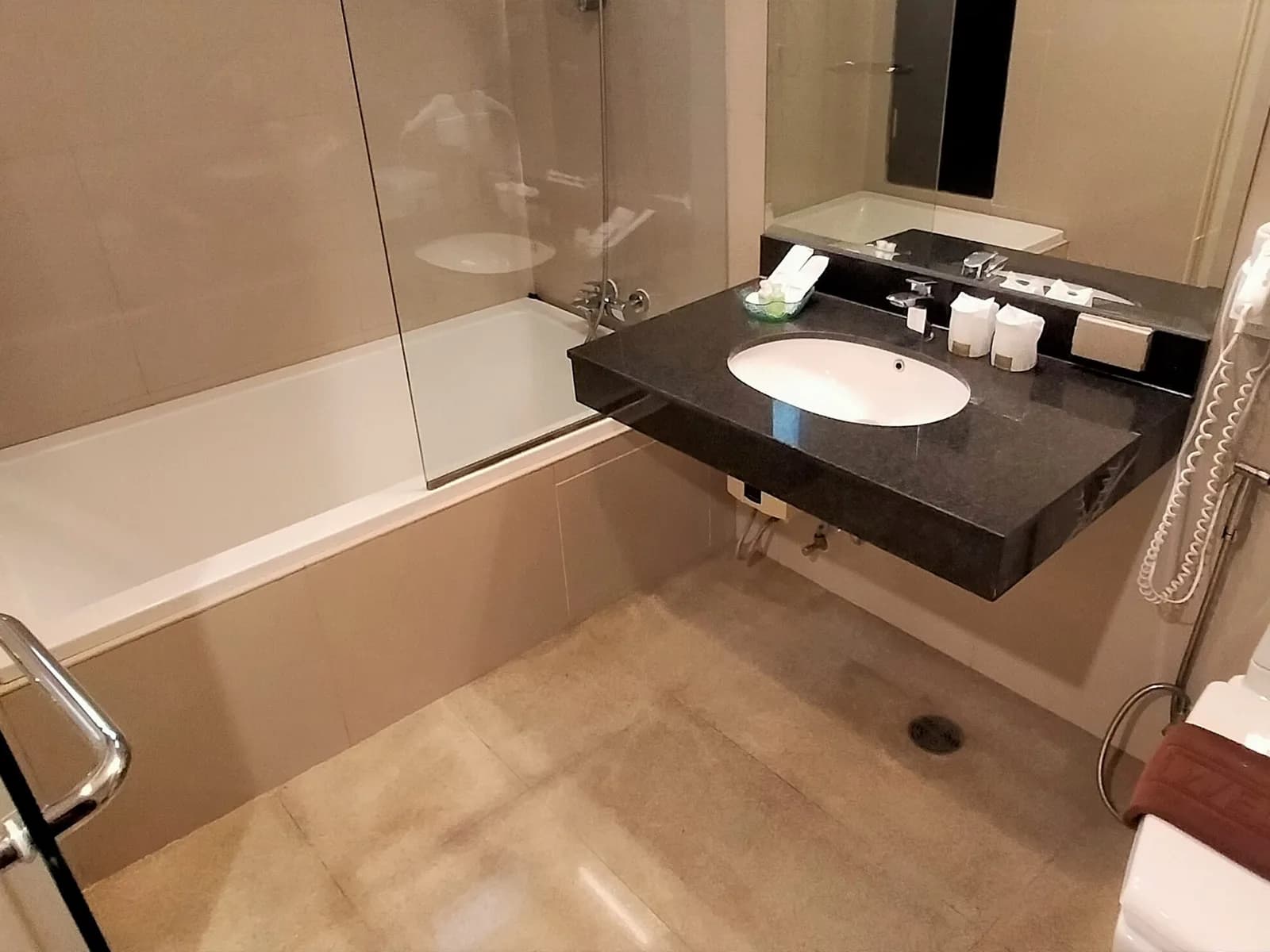 42 Grand Residence — photo 11