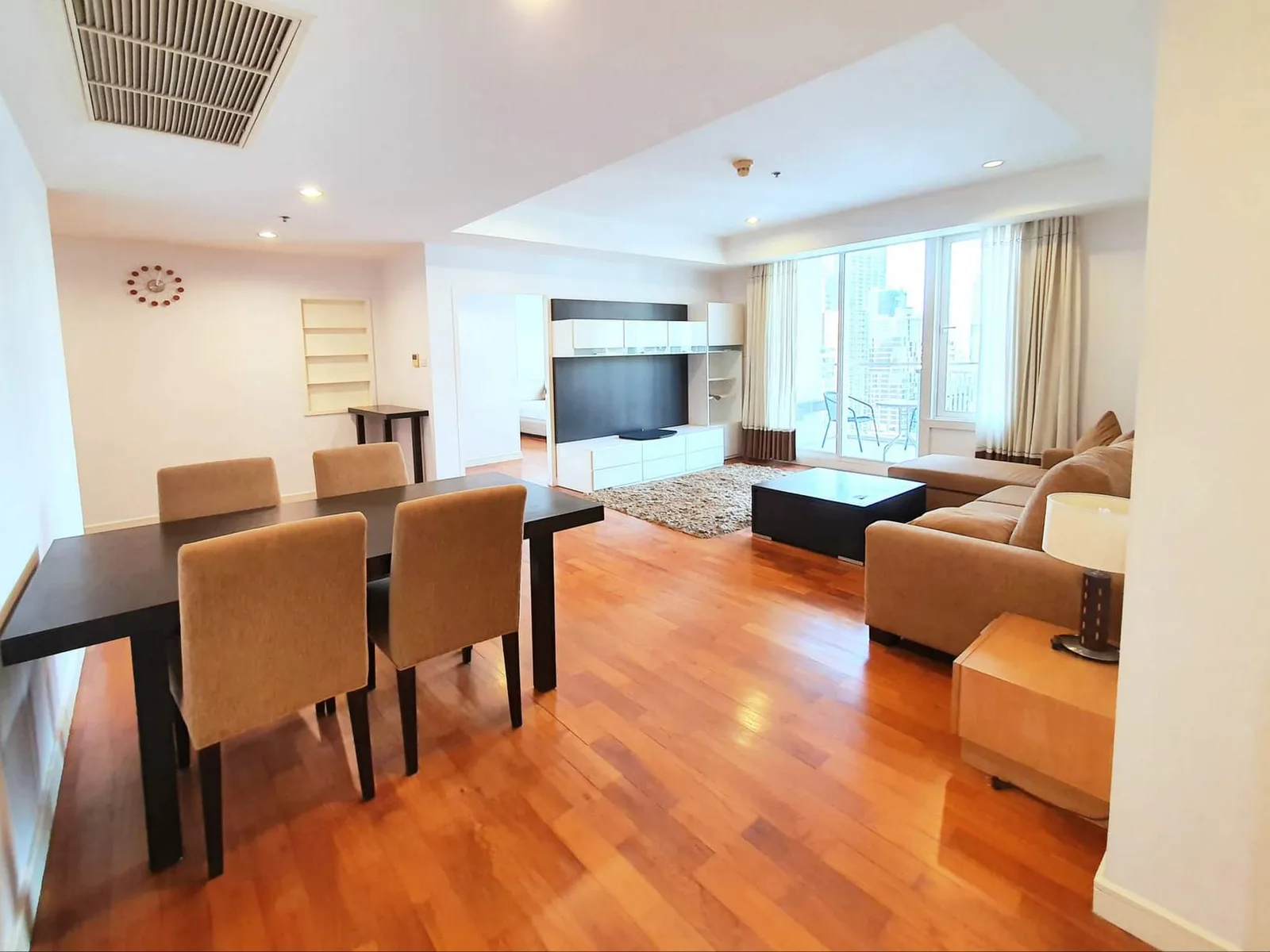 Baan Siri 24 — photo 2
